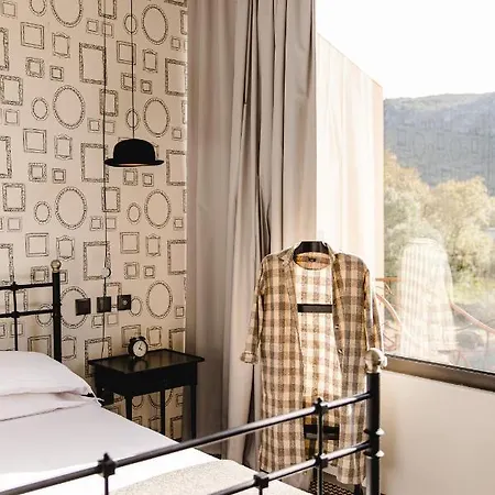 Hotel Cooking And Nature - Emotional Alvados